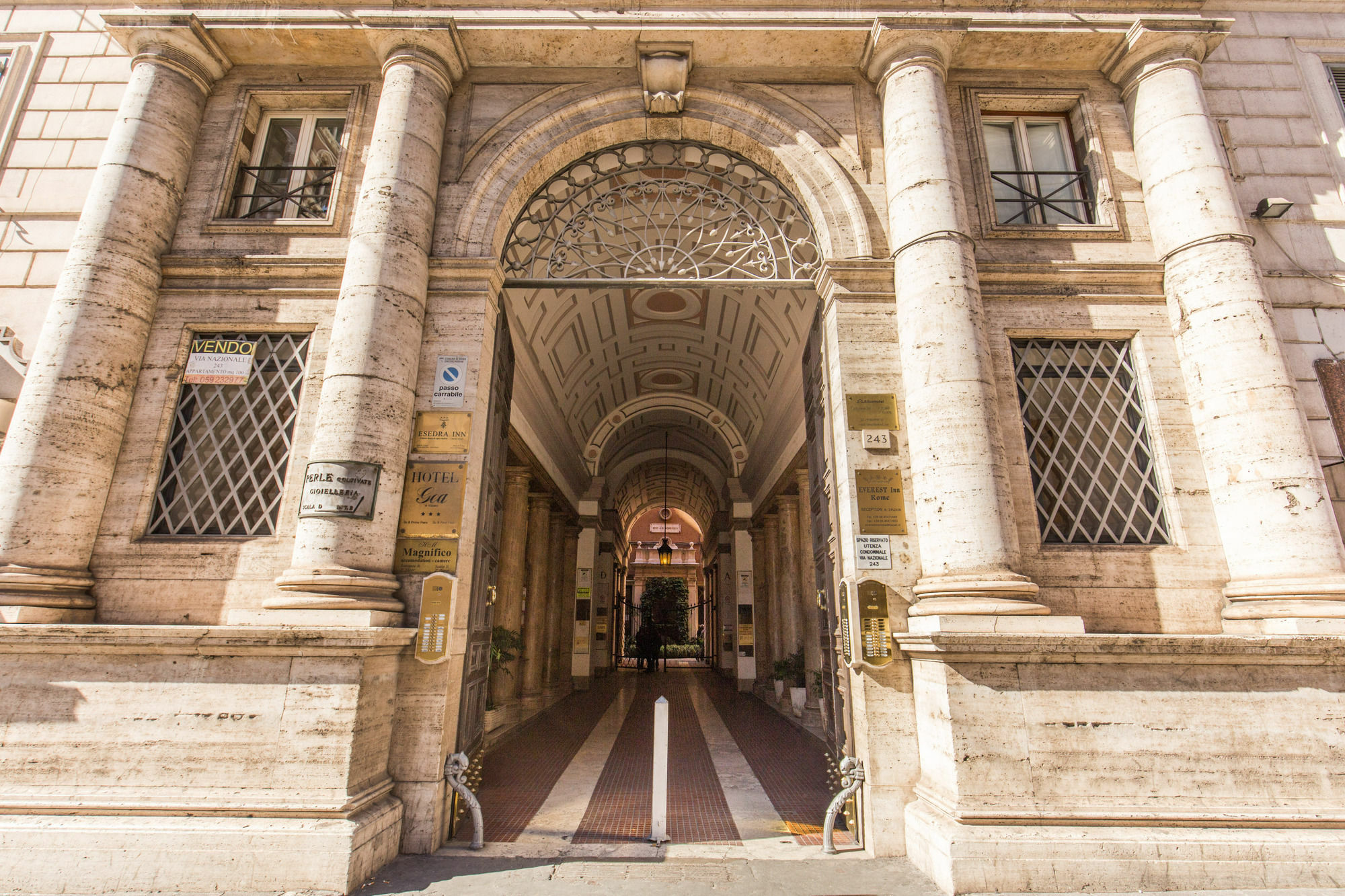 Hotel Persepolis Rome Extérieur photo